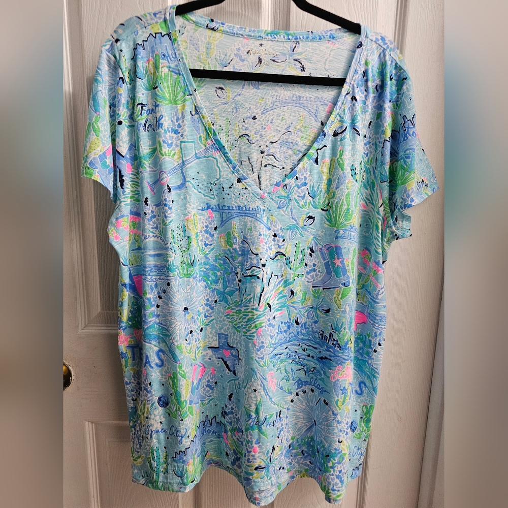 Lilly Pulitzer Etta V-Neck Lilly Loves Texas T-Shirt Size XXL